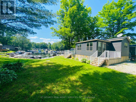 19 1082 Shamrock Marina Road, Gravenhurst