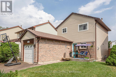 19 Dalzell Avenue, Brampton