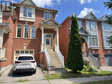 19 Fairlawn Avenue, Markham Berczy