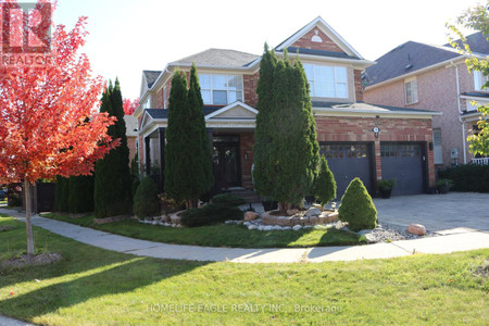 19 Litchi Court E, Richmond Hill