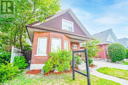 19 Ritson Road S, Oshawa