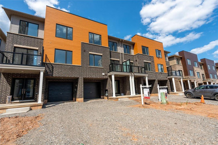 19 Roxanne Drive Unit 119, Hamilton