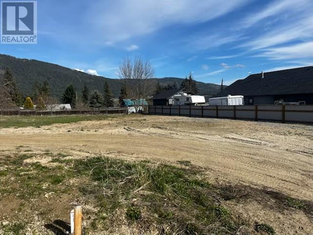 1900 35 Street Ne Lot 7, Salmon Arm