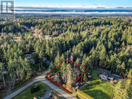 1922 Thurber Rd, Comox