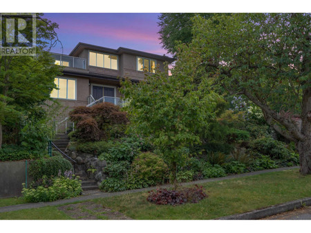 1938 W 35th Avenue, Vancouver