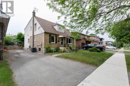 194 Gamma Street, Toronto Alderwood