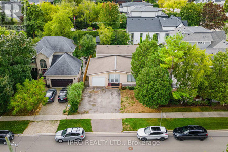 196 Nelson Street, Oakville Bronte West