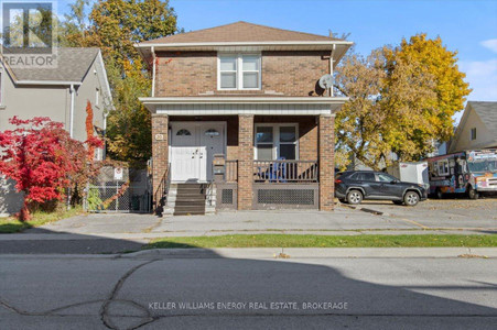 2 20 Colborne Street W, Oshawa