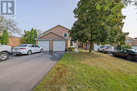 2 2185 Fairchild Boulevard, Burlington Tyandaga