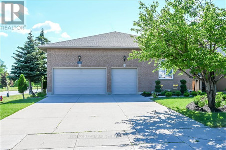 2 296 Winterberry Drive, Hamilton Stoney Creek