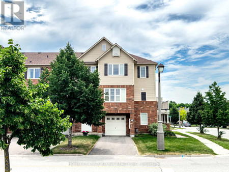 2 Cossey Lane, Whitchurch Stouffville