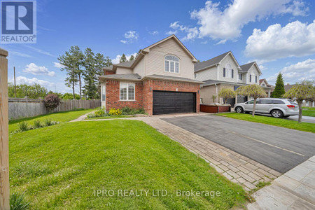 2 Country Lane, Barrie