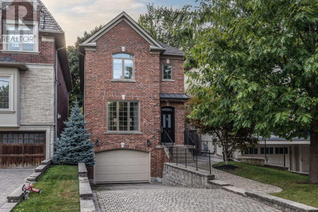 2 Jainey Place, Toronto Bedford Park Nortown