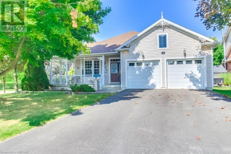 2 Oakdale Place, Ingersoll