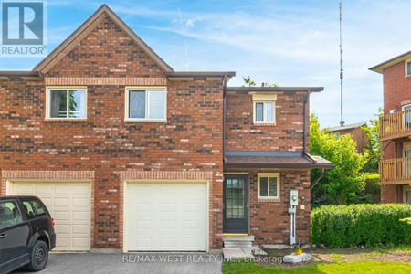 2 Shadowood Road, Barrie