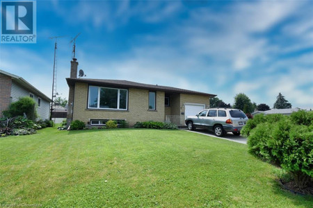 2 Westdale Avenue, Port Dover