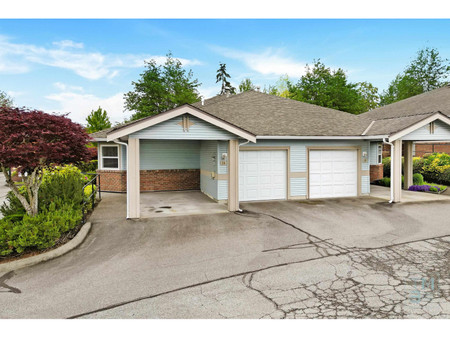 20 8889 212 Th Street, Langley