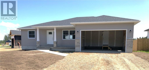 20 Durant Street, Petawawa