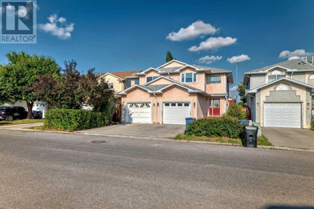 20 Martinglen Way Ne, Calgary