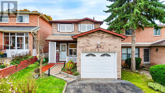 20 Woodward Crescent, Ajax Central