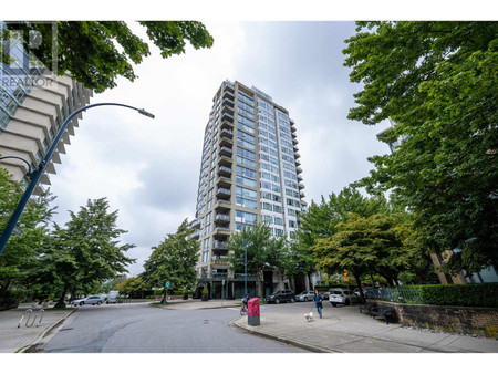 2003 1383 Marinaside Crescent, Vancouver