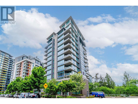 201 9060 University Crescent, Burnaby