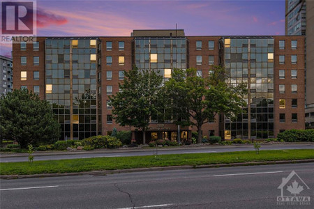 2019 Carling Avenue Unit 409, Ottawa