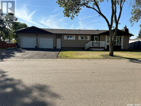 204 Parker Crescent, Canora