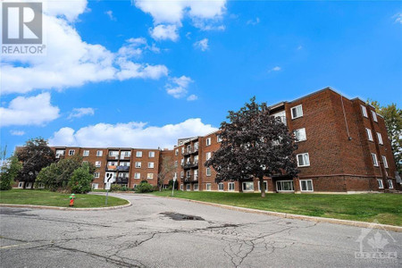 2041 Arrowsmith Drive Unit 306 A, Ottawa