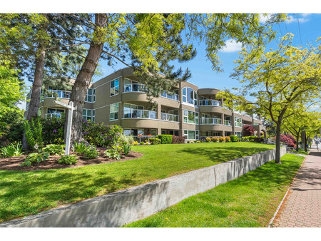 205 15809 Marine Drive, White Rock