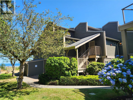 205 3295 Island Hwy W, Qualicum Beach