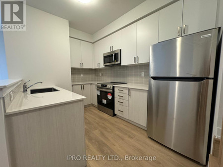 206 1865 Pickering Parkway, Pickering Town Centre