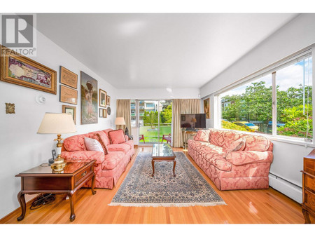 206 2409 W 43rd Avenue, Vancouver