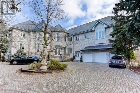 206 Arnold Avenue, Vaughan