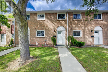 206 Green Valley Drive Unit 34, Kitchener