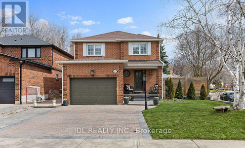 207 Greenock Drive, Vaughan Maple