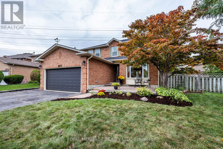 2073 Lynn Heights Drive, Pickering