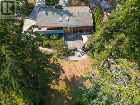 2098 Stellys Cross Rd, Central Saanich