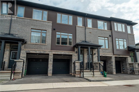 21 575 Woodward Avenue, Hamilton