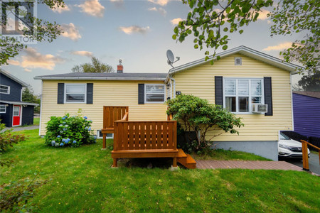 21 Blossom Avenue, Mount Pearl