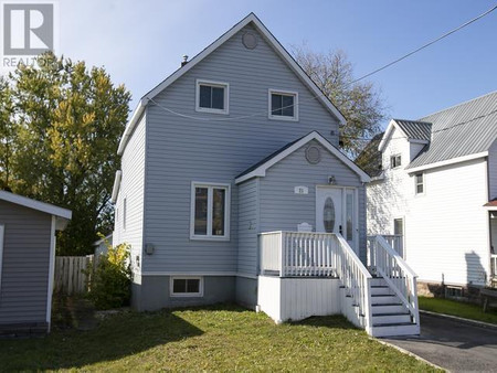 21 Salisbury Ave, Sault Ste Marie