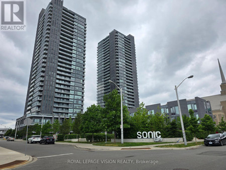 Living room - 2108 2 Sonic Way, Toronto, ON M3C0P2 Photo 1