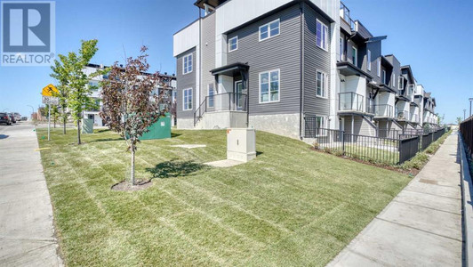 211 474 Seton Circle Se, Calgary