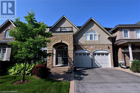 212 Beechtree Crescent, Oakville