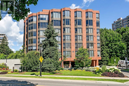 2121 Lakeshore Road Unit 401, Burlington