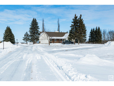 21248 Twp Rd 534, Rural Strathcona County