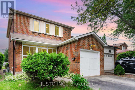 2132 Bosack Court, Mississauga