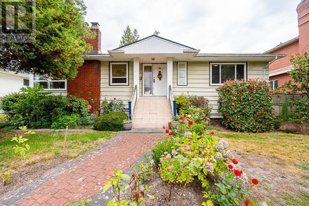 2133 W 57th Avenue, Vancouver