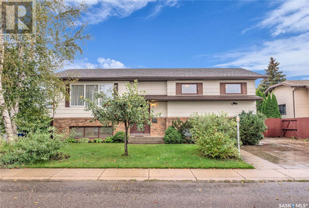 215 Heggie Crescent, Saskatoon