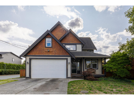 21682 Maxwell Crescent, Langley